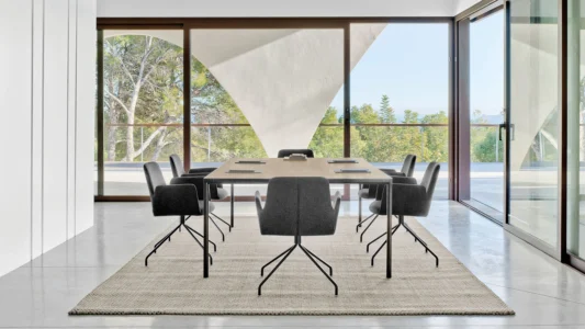 fauteuil pour un espace de réunion ou de conférence