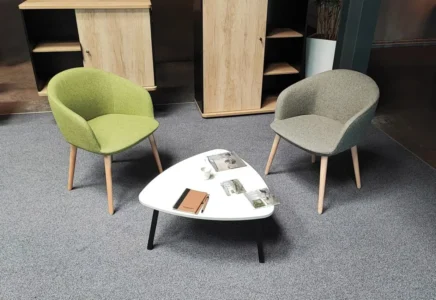tables basses pour espace d'attente ou d'accueil