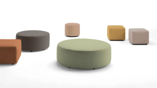 poufs confort et lounge et design pour un espace accueil ou attente