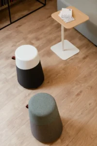 poufs confort et lounge et design pour un espace accueil ou attente