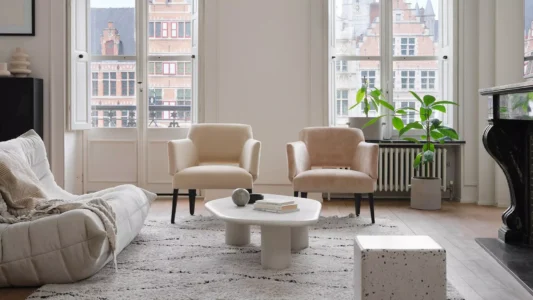 lounge et détente pour une entreprise ou simplement un accueil d'attente cosy et coloré