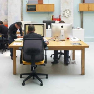 fauteuil ergonomique réglable et ajustable pour la prévention des TMS, idéal entreprise, open space, santé des collaborateurs