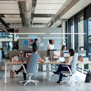 fauteuil ergonomique réglable et ajustable pour la prévention des TMS, idéal entreprise, open space, santé des collaborateurs