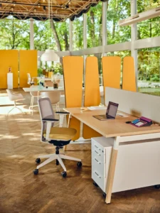 cloisons acoustiques phono absorbant de bureau pour séparer des espaces professionnels en entreprise