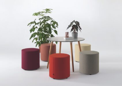 poufs confort et lounge et design pour un espace accueil ou attente