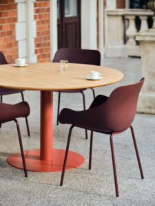 chaises et fauteuils d'extérieur outdoor au tissu résistant pour un usage durable