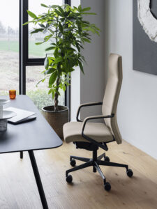 un fauteuil de direction pour un dirigeant d'entreprise