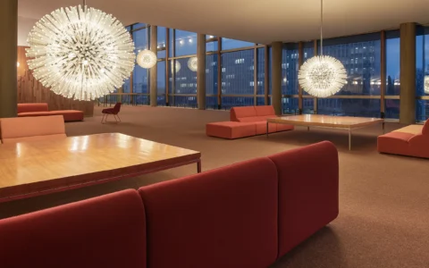 espace lounge pour la détente et le bien-être des collaborateurs