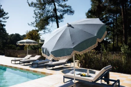 parasols extérieur et outdoor, tissu résistant et durable, solutions d'ombrage idéal pour terrasse
