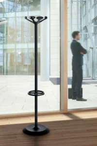 porte manteaux pour le dépôt d'effets personnels en entreprise