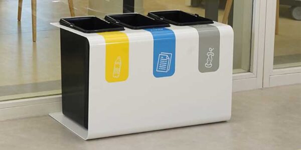 poubelles de tri pour trier les déchets recyclables pour l'écologie environnementale