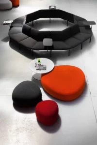 tables basses pour espace d'attente ou d'accueil