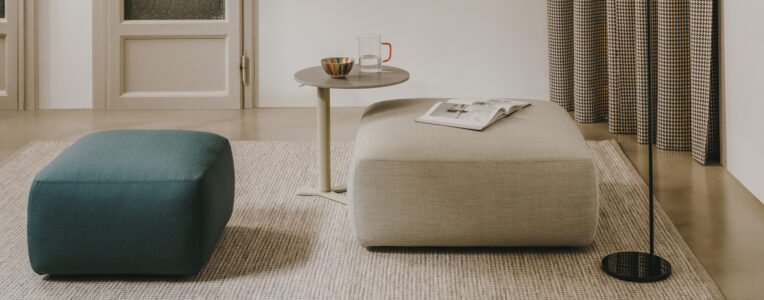 tables basses pour espace d'attente ou d'accueil