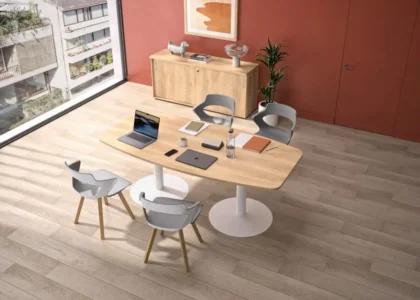 tables de réunion idéal pour coworking ou open space en entreprise