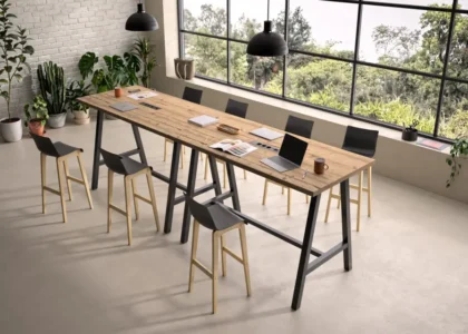 tables de réunion idéal pour coworking ou open space en entreprise
