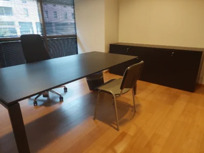Aménagement de 75 m² Accueil / salle d'attente /bureaux/ Salle de réunion