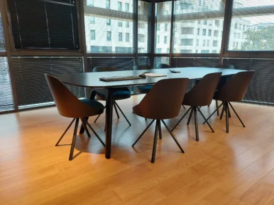 Aménagement de 75 m² Accueil / salle d'attente /bureaux/ Salle de réunion