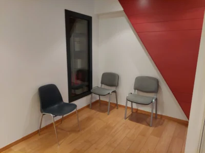 Aménagement de 75 m² Accueil / salle d'attente /bureaux/ Salle de réunion