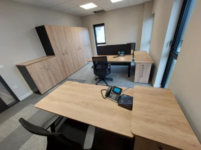 Cabinet Comptable 46 postes de travail réglable électrique 720 m2