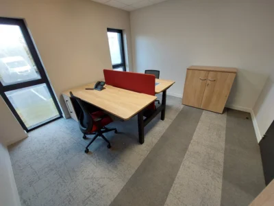 Cabinet Comptable 46 postes de travail réglable électrique 720 m2