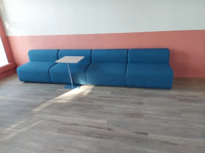 aménagement de l'enseigne coopérative U du nord ouest : Salle de pause 121 m2 Lounge et restauration 52 places assises