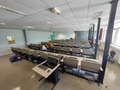 aménagement d'une salle informatique pour une école d'ingénieurs à caen