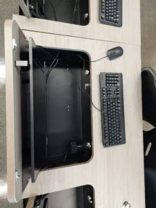 aménagement d'une salle informatique pour une école d'ingénieurs à caen