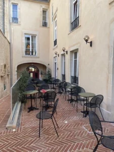 aménagement de l'hotel la particulière à caen