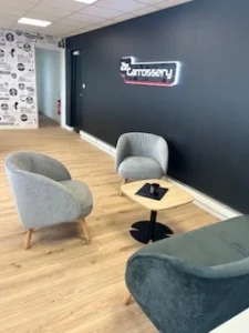 aménagement de l'entreprise et franchise zecarrossery à bretteville-sur-odon, carpiquet et fougeres